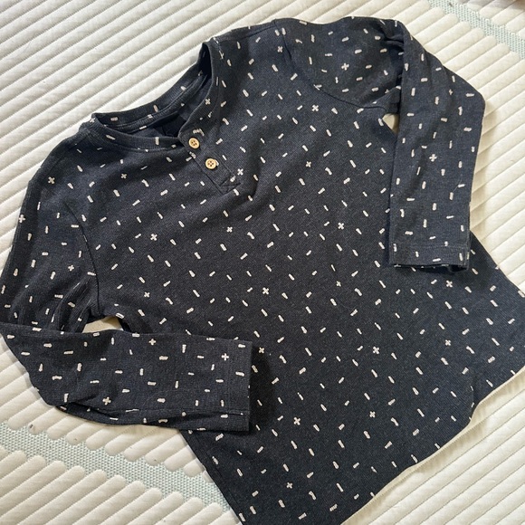 Dark gray Long Sleeve Shirt with Pattern - Picture 1 of 3